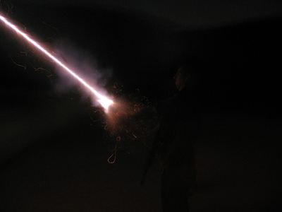 Hagay fires illumination bomb - originalׁ
